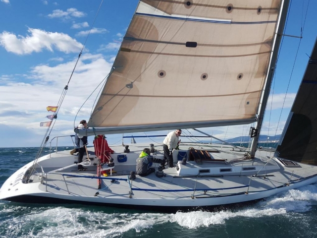 Participando en una regata en Barcelona